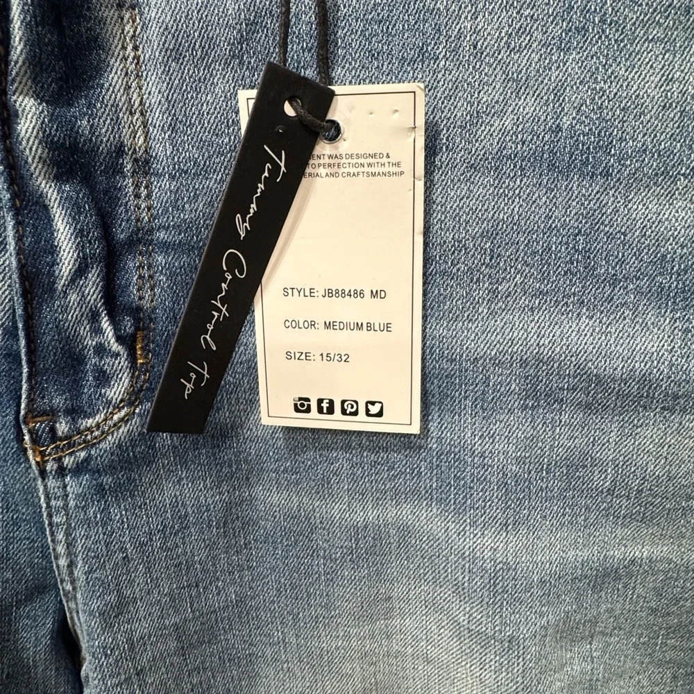 Judy Blue Stylish Blue Flare Women's Jeans - Picture 5 of 15